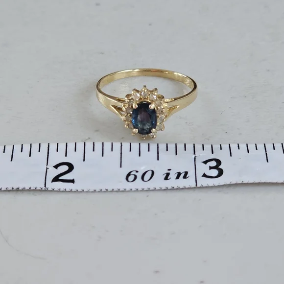 Vintage 14K Gold Sapphire & Diamond Halo Ring - Size 7